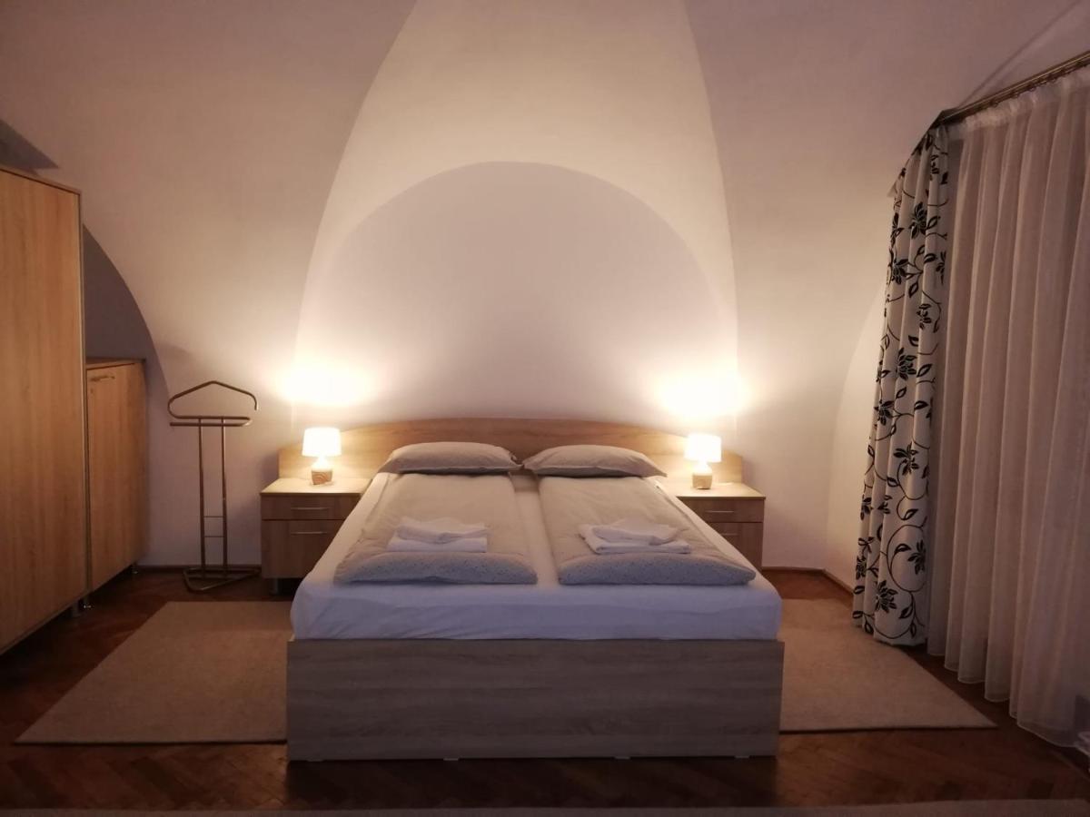 Enjoy Apartman Nagyszeben Kültér fotó