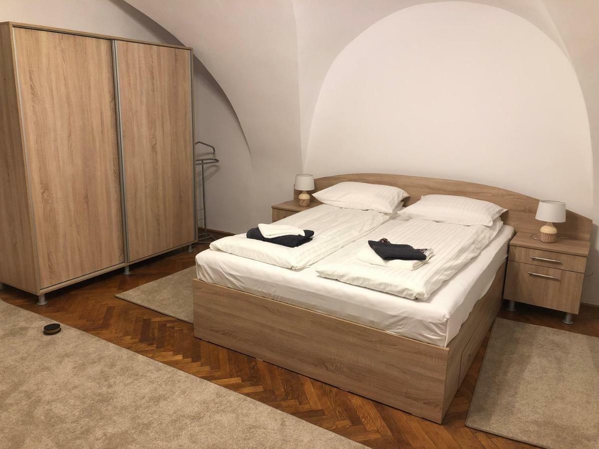 Enjoy Apartman Nagyszeben Kültér fotó